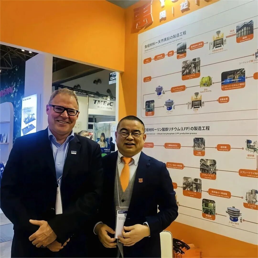 640I4GXD8VE.jpg 640I4GXD8VE.jpg