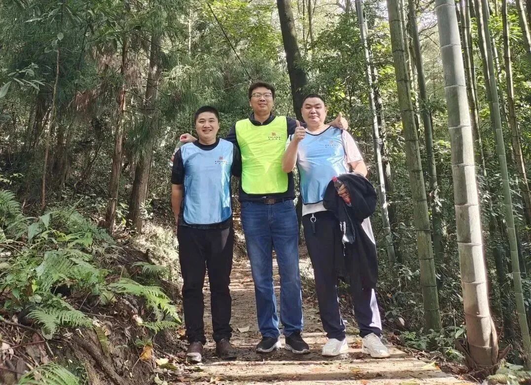 640ESZMWPGM.jpg 640ESZMWPGM.jpg