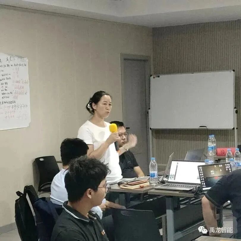 640OUGZ0GTI.jpg 640OUGZ0GTI.jpg