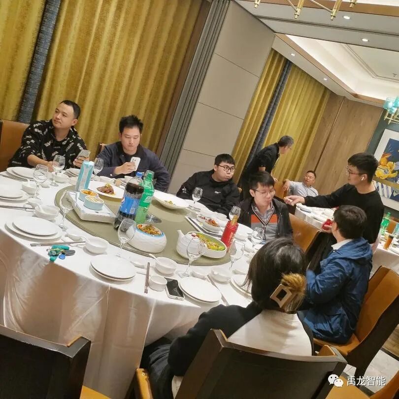 640SYFXPAKB.jpg 640SYFXPAKB.jpg