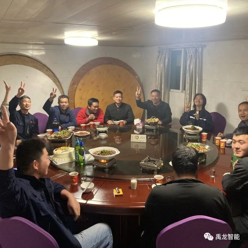 640T3IFDWI7.jpg 640T3IFDWI7.jpg